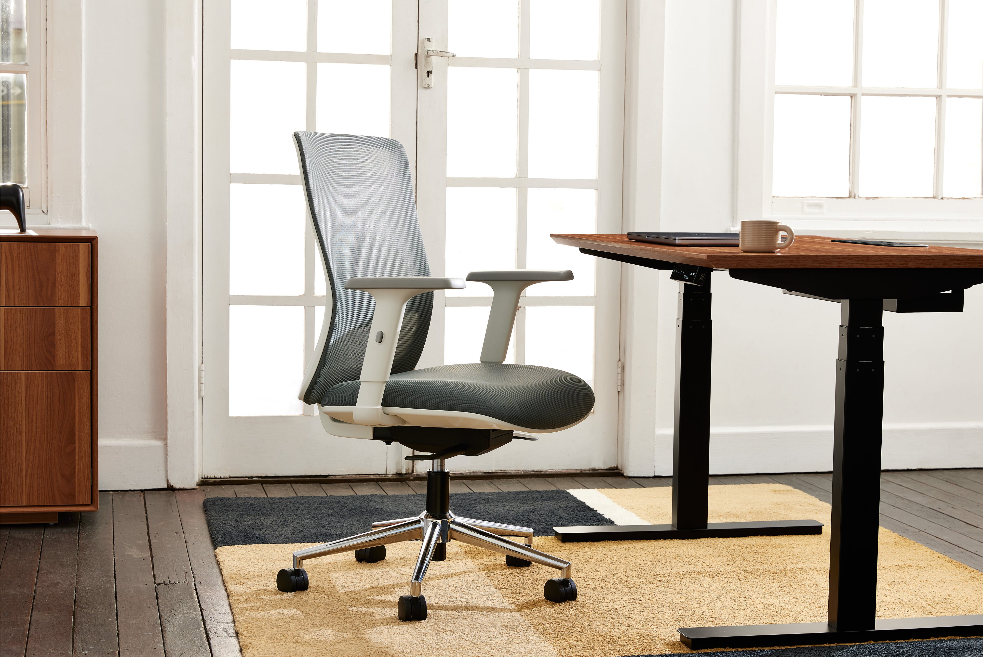Bret ergonomic online mesh task chair