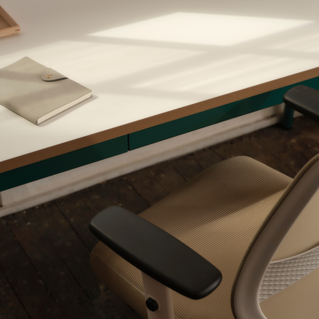 Everyday Desk - Recess