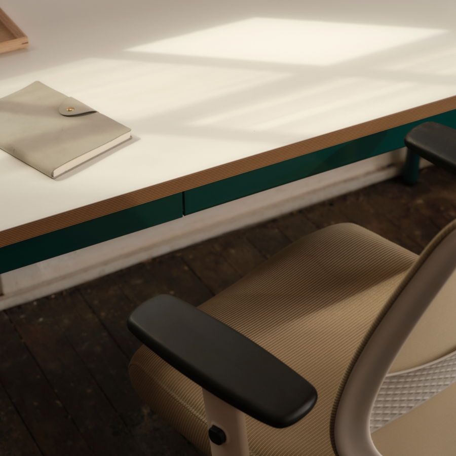 Everyday Desk - Recess