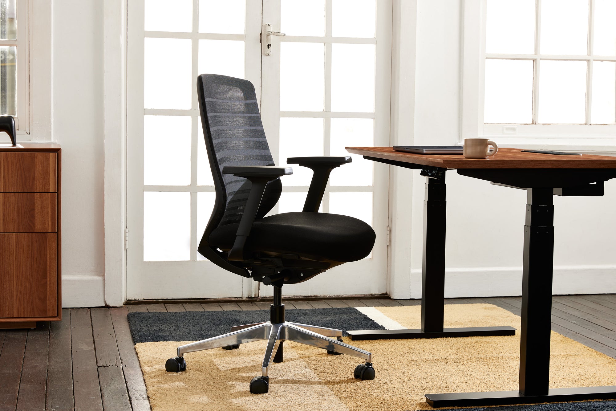 RECESS CHAIR