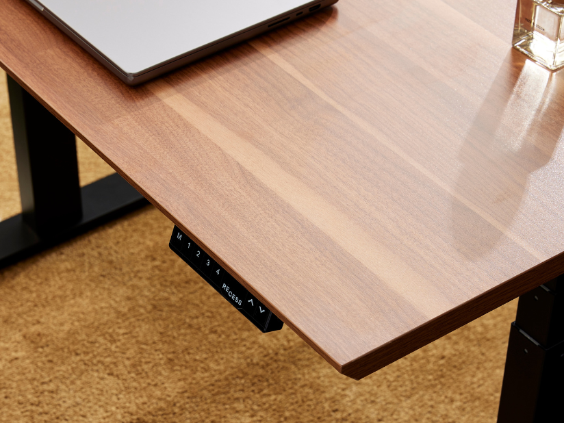 standing_desk_aesthetics