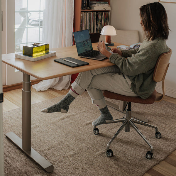The Studio Standing Desk